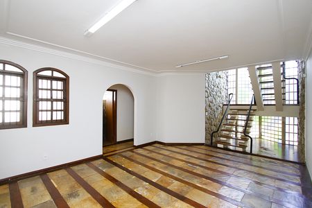 Casa à venda com 350m², 4 quartos e 5 vagasSala de Jantar