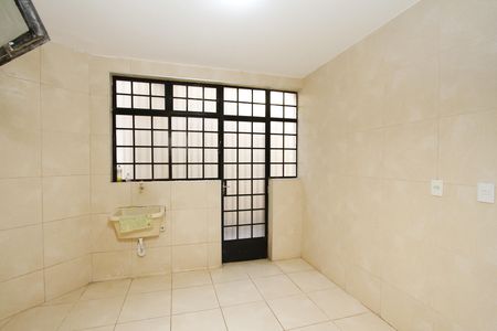 Casa à venda com 350m², 4 quartos e 5 vagasÁrea de Serviço