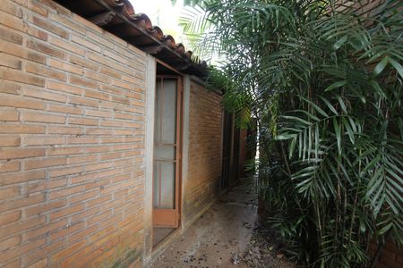 Casa à venda com 350m², 4 quartos e 5 vagasÁrea externa