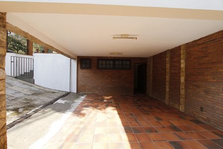 Casa à venda com 350m², 4 quartos e 5 vagasGaragem