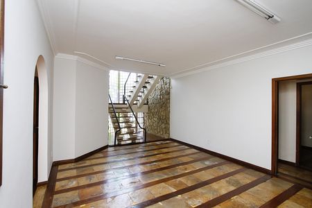 Casa à venda com 350m², 4 quartos e 5 vagasSala de Jantar