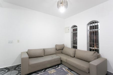 Casa à venda com 159m², 4 quartos e 3 vagas Casa à venda com 159m², 4 quartos e 3 vagasSala 1