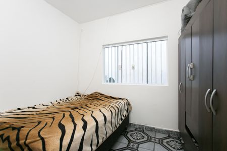 Casa à venda com 159m², 4 quartos e 3 vagas Casa à venda com 159m², 4 quartos e 3 vagasQuarto 1