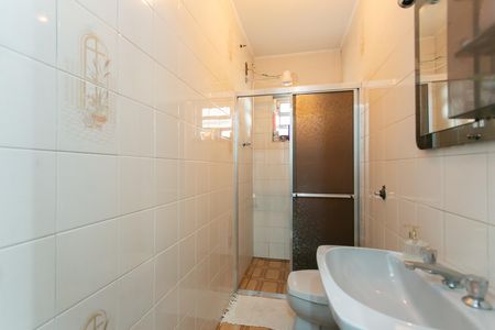 Casa à venda com 159m², 4 quartos e 3 vagas Casa à venda com 159m², 4 quartos e 3 vagasBanheiro 1