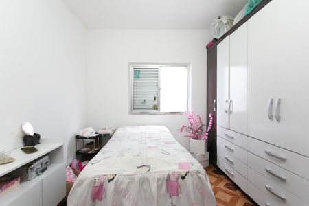 Casa à venda com 159m², 4 quartos e 3 vagas Casa à venda com 159m², 4 quartos e 3 vagasQuarto 2