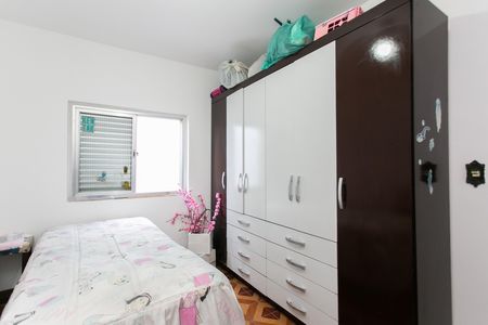 Casa à venda com 159m², 4 quartos e 3 vagas Casa à venda com 159m², 4 quartos e 3 vagasQuarto 2