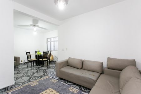 Casa à venda com 159m², 4 quartos e 3 vagas Casa à venda com 159m², 4 quartos e 3 vagasSala 1