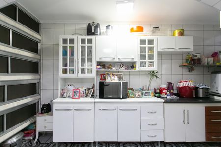 Casa à venda com 159m², 4 quartos e 3 vagas Casa à venda com 159m², 4 quartos e 3 vagasCozinha