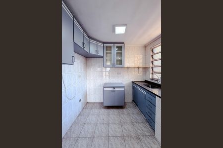 Apartamento à venda com 72m², 2 quartos e 1 vaga Apartamento à venda com 72m², 2 quartos e 1 vagaCozinha