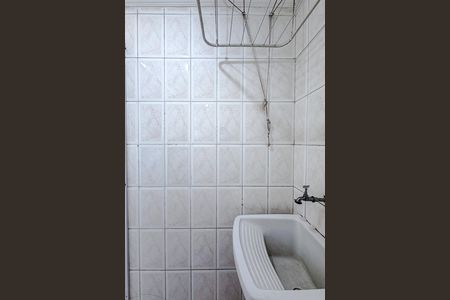 Apartamento à venda com 72m², 2 quartos e 1 vaga Apartamento à venda com 72m², 2 quartos e 1 vagaÁrea de Serviço
