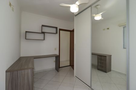 Apartamento para alugar com 93m², 3 quartos e 2 vagasQuarto 2