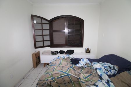 Casa de condomínio para alugar com 327m², 6 quartos e 4 vagasEdícula Quarto 2