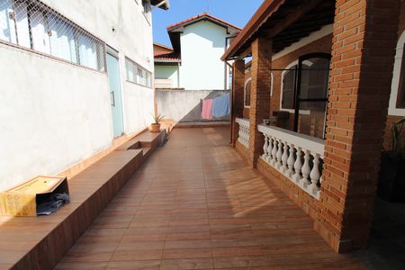 Casa de condomínio para alugar com 327m², 6 quartos e 4 vagasEdícula Área de Serviço