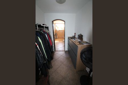 Casa de condomínio para alugar com 327m², 6 quartos e 4 vagasBanheiro da Suíte 2