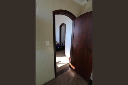 Casa de condomínio para alugar com 327m², 6 quartos e 4 vagasSuíte 2