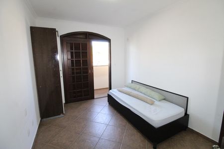 Casa de condomínio para alugar com 327m², 6 quartos e 4 vagasQuarto 1