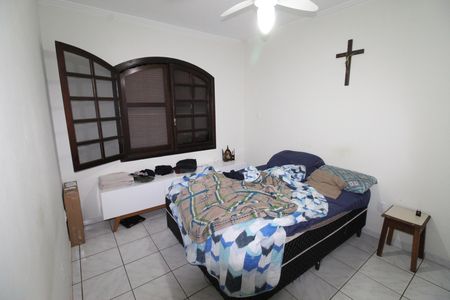 Casa de condomínio para alugar com 327m², 6 quartos e 4 vagasEdícula Quarto 2