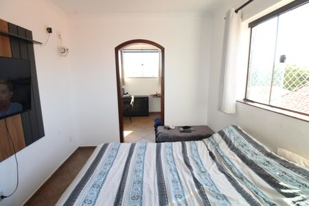 Casa de condomínio para alugar com 327m², 6 quartos e 4 vagasSuíte 1