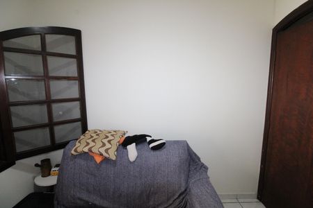 Casa de condomínio para alugar com 327m², 6 quartos e 4 vagasEdícula Quarto 1