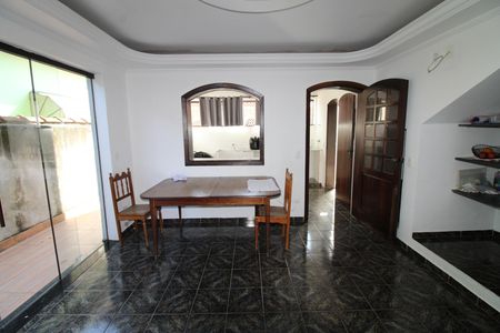 Casa de condomínio para alugar com 327m², 6 quartos e 4 vagasSala 3