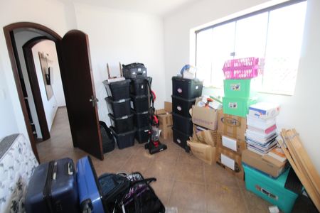 Casa de condomínio para alugar com 327m², 6 quartos e 4 vagasQuarto 2