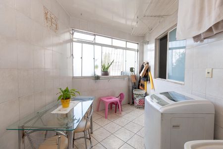 Apartamento à venda com 60m², 3 quartos e 1 vaga