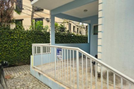 Casa de condomínio para alugar com 260m², 4 quartos e 2 vagas Casa de condomínio para alugar com 260m², 4 quartos e 2 vagasPlaca Instalada