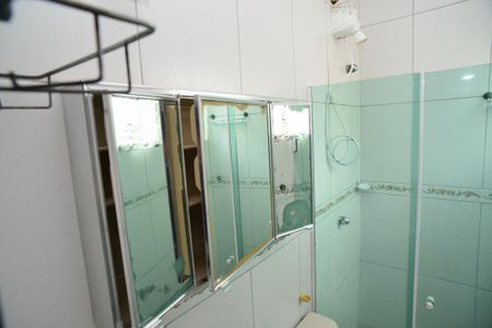 Casa de condomínio para alugar com 260m², 4 quartos e 2 vagas Casa de condomínio para alugar com 260m², 4 quartos e 2 vagasBanheiro Suíte 3