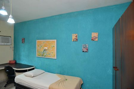 Casa de condomínio para alugar com 260m², 4 quartos e 2 vagas Casa de condomínio para alugar com 260m², 4 quartos e 2 vagasSuíte 3