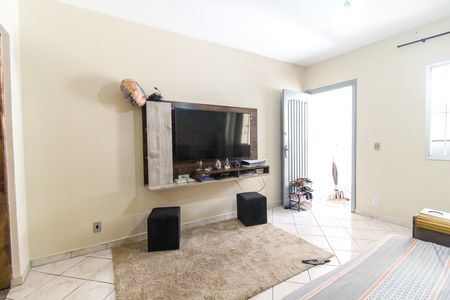 Casa de condomínio à venda com 80m², 2 quartos e 1 vaga Casa de condomínio à venda com 80m², 2 quartos e 1 vagaSala