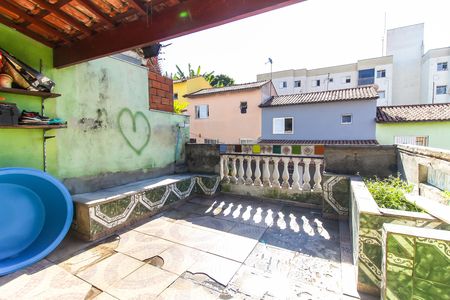 Casa de condomínio à venda com 80m², 2 quartos e 1 vaga Casa de condomínio à venda com 80m², 2 quartos e 1 vagaVaranda do Quarto 2
