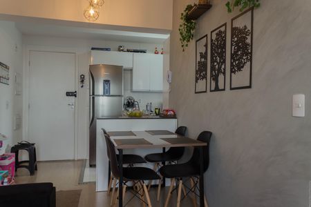 Sala de apartamento à venda com 2 quartos, 42m² em Bairro dos Casa, São Bernardo do Campo