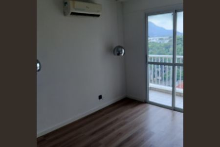 Apartamento à venda com 85m², 2 quartos e 2 vagas Apartamento à venda com 85m², 2 quartos e 2 vagasSala
