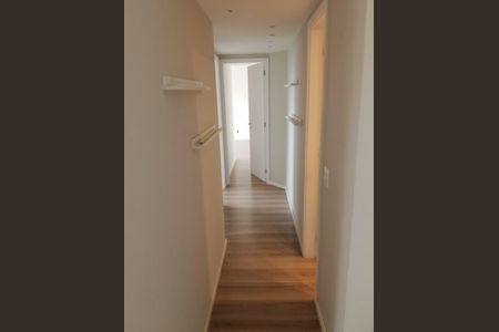Apartamento à venda com 85m², 2 quartos e 2 vagas Apartamento à venda com 85m², 2 quartos e 2 vagasCorredor