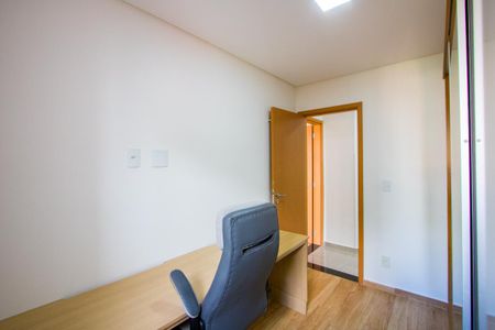 Apartamento à venda com 70m², 2 quartos e 1 vaga Apartamento à venda com 70m², 2 quartos e 1 vagaQuarto 2