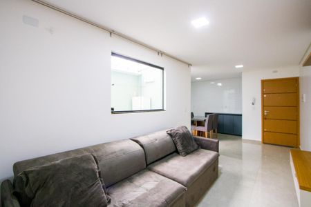 Apartamento à venda com 70m², 2 quartos e 1 vaga Apartamento à venda com 70m², 2 quartos e 1 vagaSala