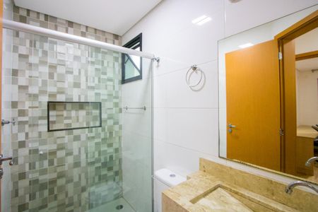 Apartamento à venda com 70m², 2 quartos e 1 vaga Apartamento à venda com 70m², 2 quartos e 1 vagaBanheiro social