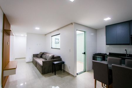 Sala de apartamento à venda com 2 quartos, 70m² em Parque das Nações, Santo André