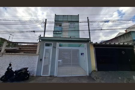 Apartamento à venda com 70m², 2 quartos e 1 vaga Apartamento à venda com 70m², 2 quartos e 1 vagaFachada