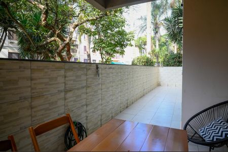 Apartamento à venda com 111m², 3 quartos e 1 vagaVaranda