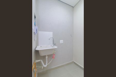 Apartamento para alugar com 33m², 2 quartos e sem vaga Apartamento para alugar com 33m², 2 quartos e sem vagaÁrea de Serviço