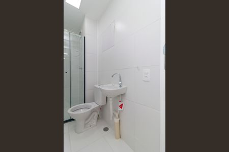 Apartamento para alugar com 33m², 2 quartos e sem vaga Apartamento para alugar com 33m², 2 quartos e sem vagaBanheiro