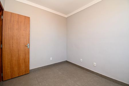 Apartamento à venda com 67m², 2 quartos e 1 vaga
