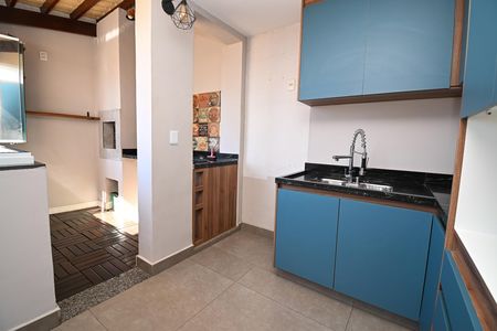 Apartamento à venda com 2 quartos, 67m² em Parque Maracana, Contagem