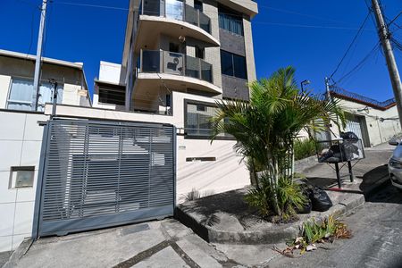 Apartamento à venda com 2 quartos, 67m² em Parque Maracana, Contagem