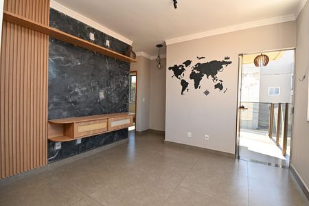 Apartamento à venda com 2 quartos, 67m² em Parque Maracana, Contagem