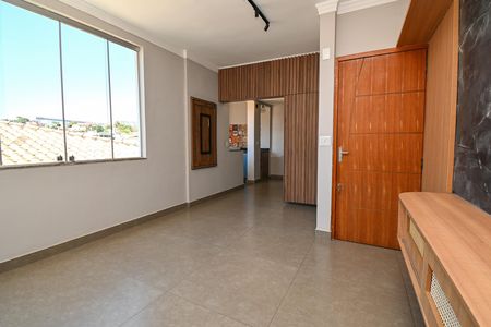 Apartamento à venda com 2 quartos, 67m² em Parque Maracana, Contagem