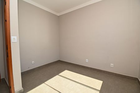 Apartamento à venda com 67m², 2 quartos e 1 vaga