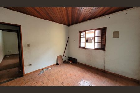 Casa para alugar com 308m², 2 quartos e 3 vagas Casa para alugar com 308m², 2 quartos e 3 vagasEdícola - Quarto