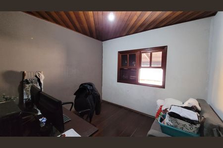 Casa para alugar com 308m², 2 quartos e 3 vagas Casa para alugar com 308m², 2 quartos e 3 vagasSuite 02 - Escritório